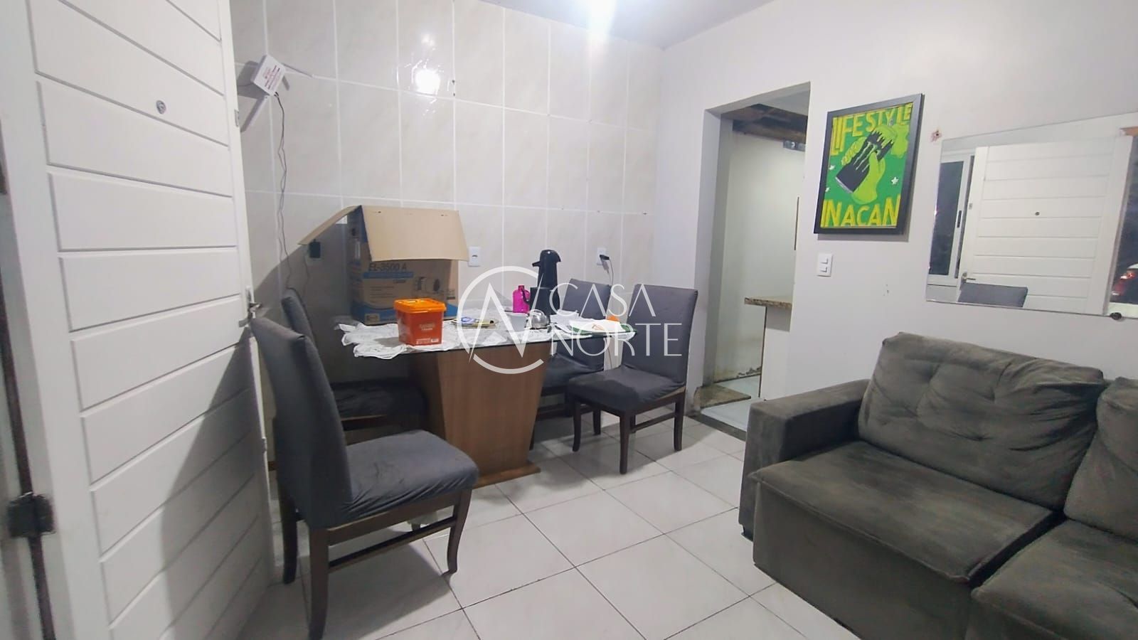 Casa à venda com 1 quarto, 28m², 1 vaga, Rua Olímpio Tabajara no bairro Restinga em Porto Alegre