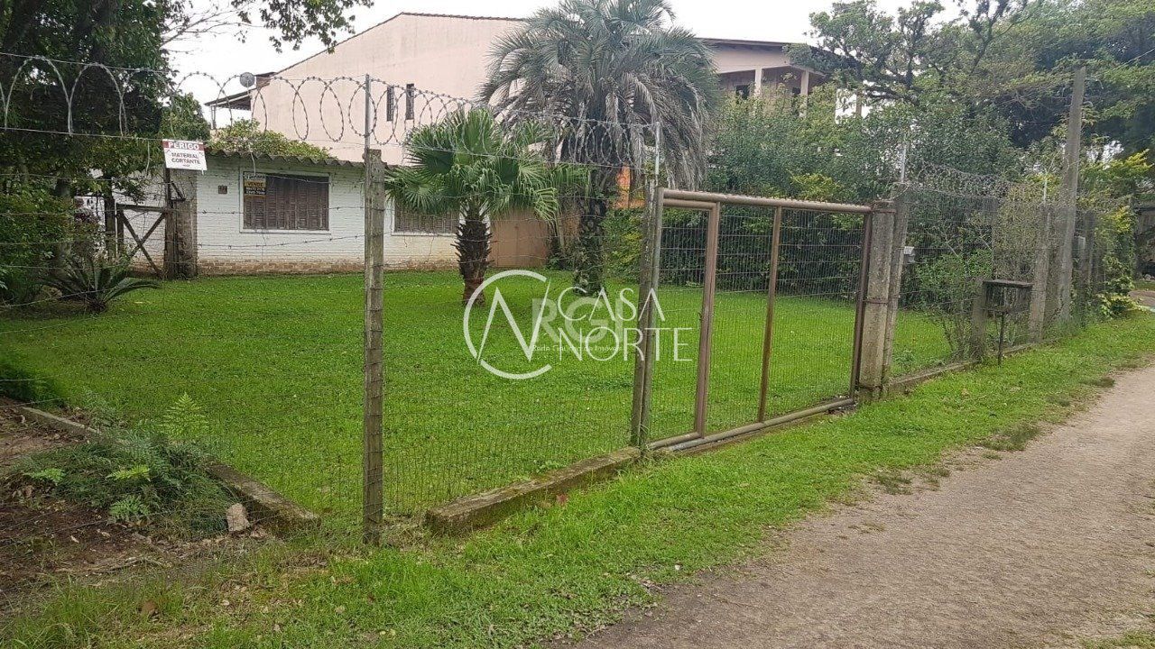 Casa à venda com 1 quarto, 45m², 10 vagas, Estrada Barro Vermelho no bairro Restinga em Porto Alegre