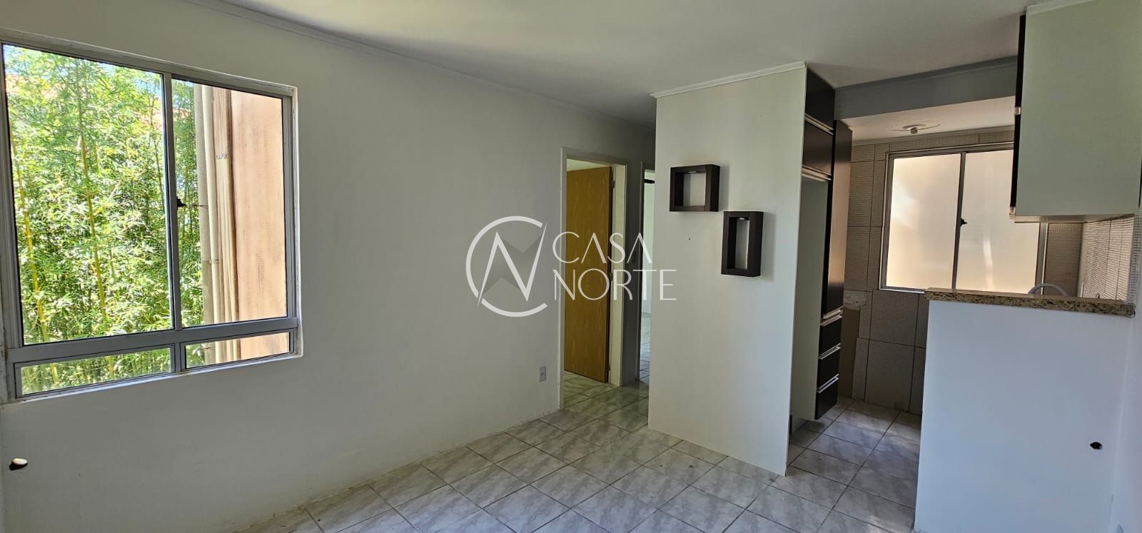 Apartamento à venda com 2 quartos, 38m², 1 vaga, Avenida João Antônio Silveira no bairro Lomba do Pinheiro em Porto Alegre