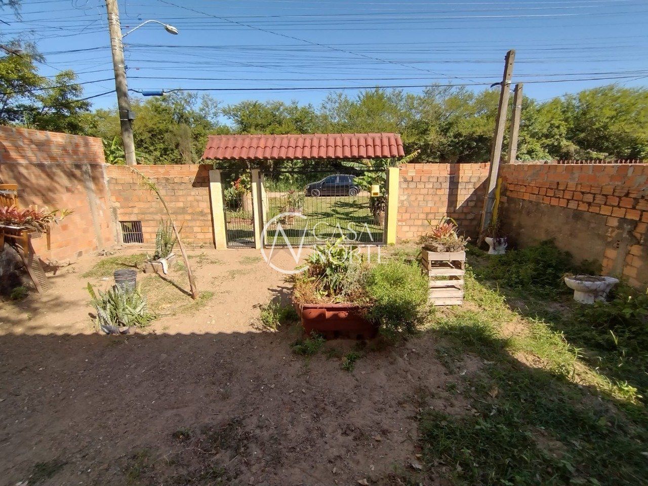 Casa à venda com 1 quarto, 54m², 2 vagas, Estrada Jacques da Rosa no bairro Lageado em Porto Alegre