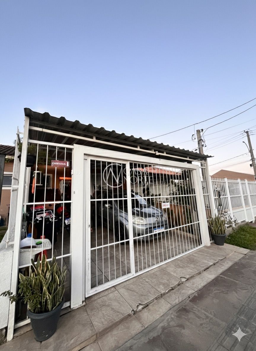 Casa à venda com 2 quartos, 38m², 1 vaga, Rua Coronel Dastro Dutra no bairro Restinga em Porto Alegre
