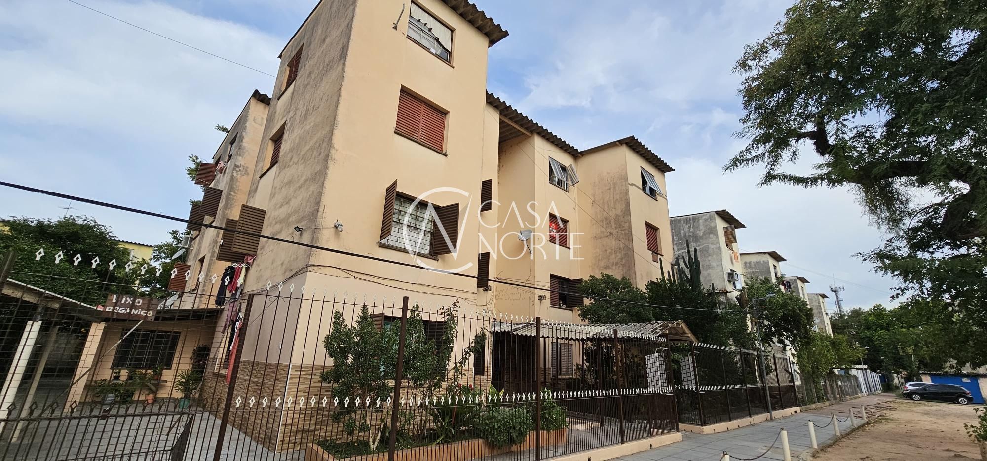 Apartamento à venda com 2 quartos, 45m², Rua Eugênio Rodrigues no bairro Restinga em Porto Alegre