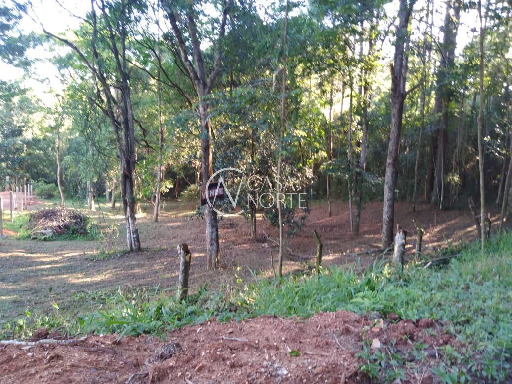 Terreno à venda  com 3800m², Estrada Maria Altina no bairro Hípica em Porto Alegre