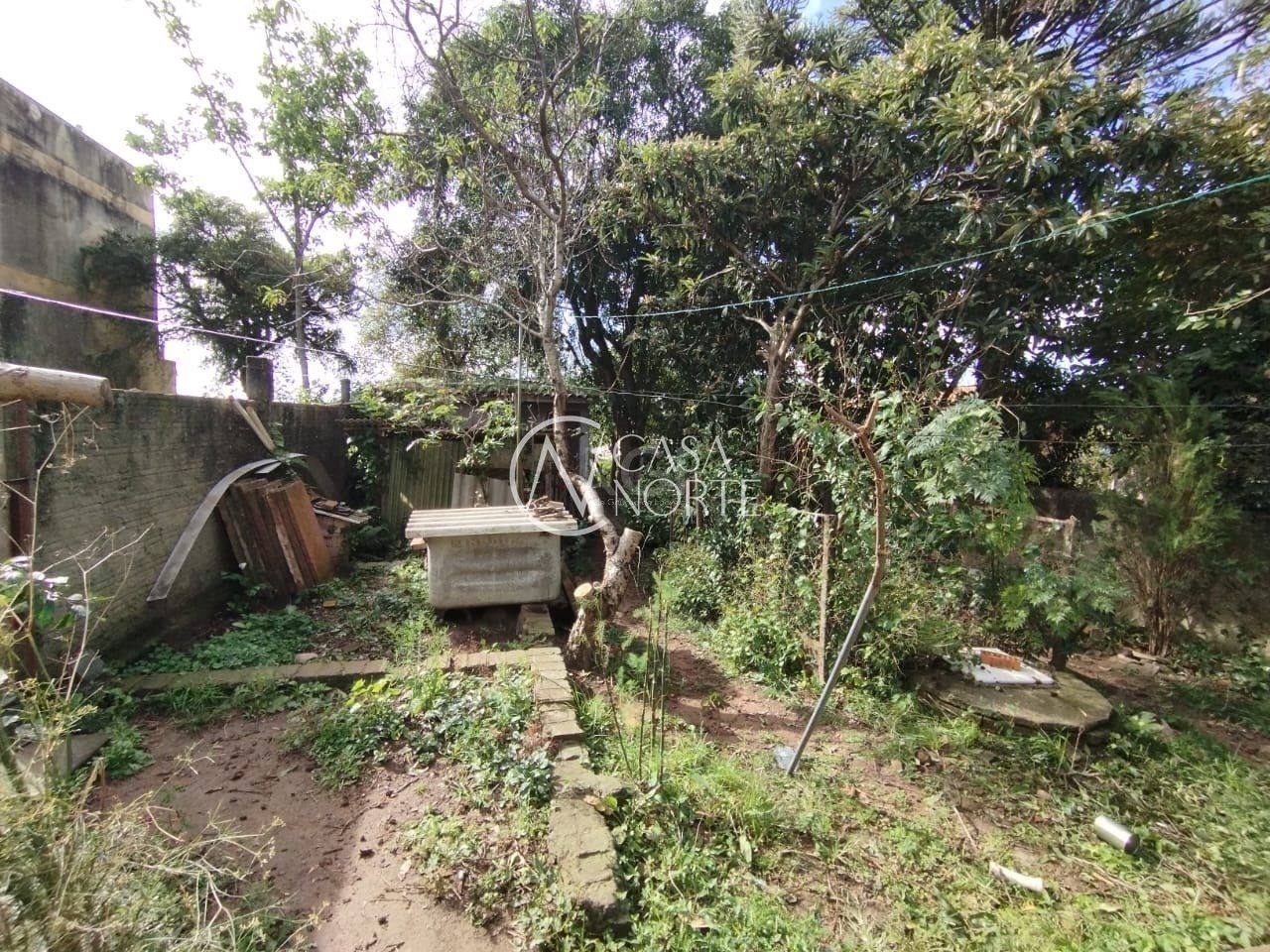 Terreno à venda  com 350m², Avenida Deputado Adão Pretto no bairro Lomba do Pinheiro em Porto Alegre