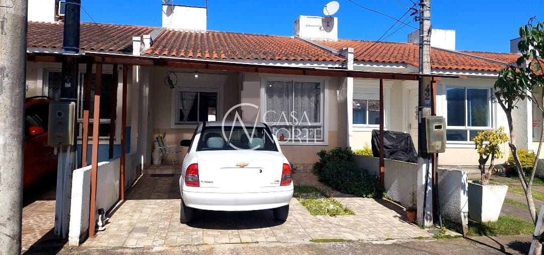 Casa de Condomínio à venda com 2 quartos, 48m², 1 suíte, 2 vagas, Estrada Costa Gama no bairro Hípica em Porto Alegre