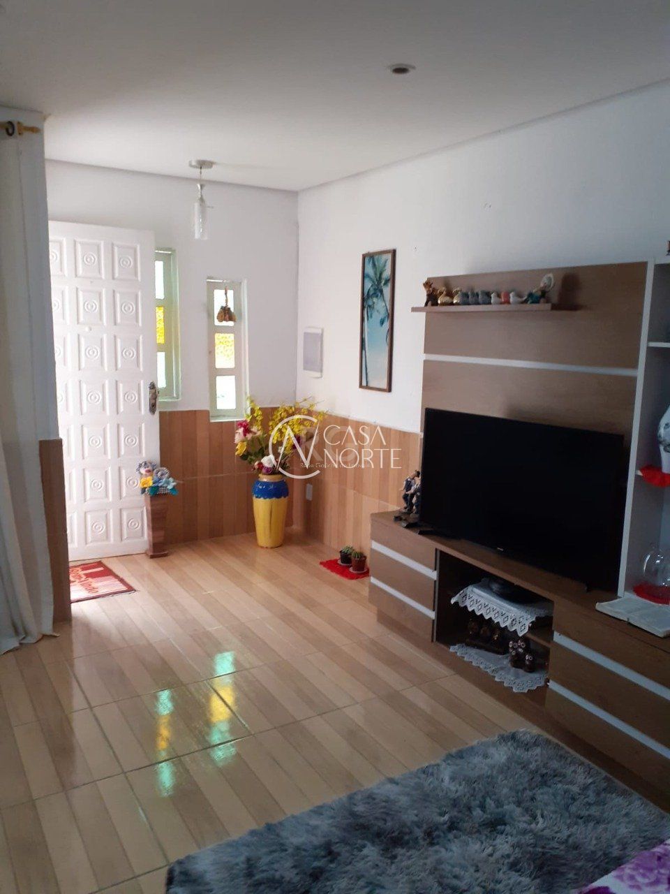 Sobrado à venda com 2 quartos, 100m², 1 suíte, 2 vagas, Rua Carlos Wilson Schröder no bairro Hípica em Porto Alegre