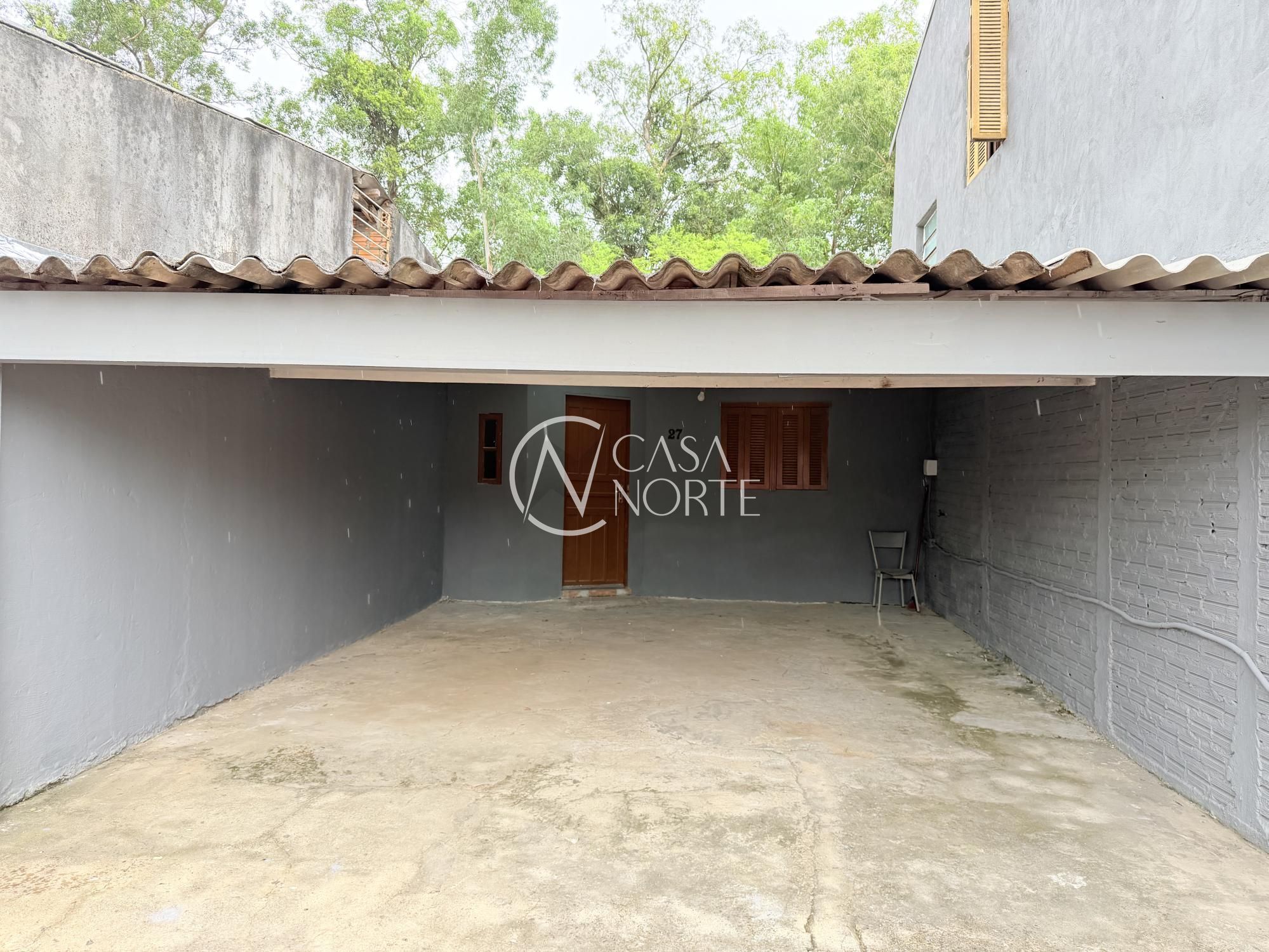 Casa à venda com 1 quarto, 38m², 3 vagas, Rua do Schneider no bairro Hípica em Porto Alegre