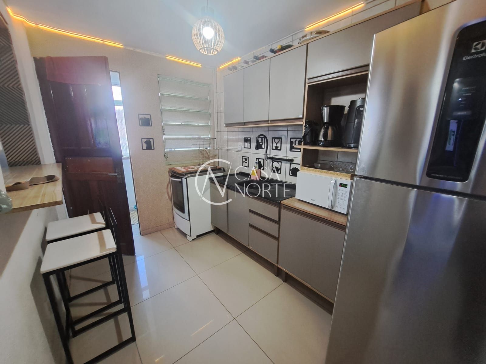 Apartamento à venda com 2 quartos, 57m², 1 vaga, Avenida Moab Caldas no bairro Santa Tereza em Porto Alegre