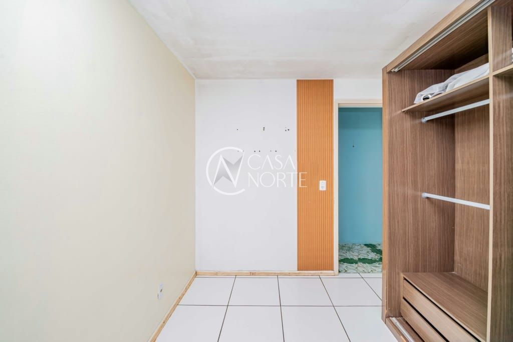 Apartamento à venda com 2 quartos, 43m², 1 vaga, Avenida Edgar Pires de Castro no bairro Chapéu do Sol em Porto Alegre