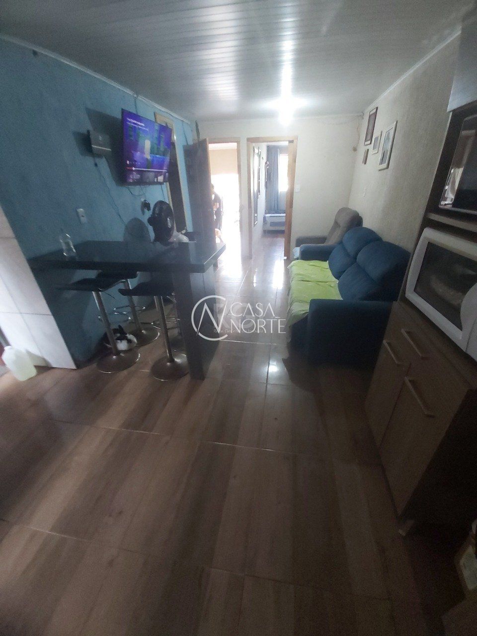 Casa à venda com 2 quartos, 100m², 2 vagas, Rua Germano Bonow Filho no bairro Hípica em Porto Alegre