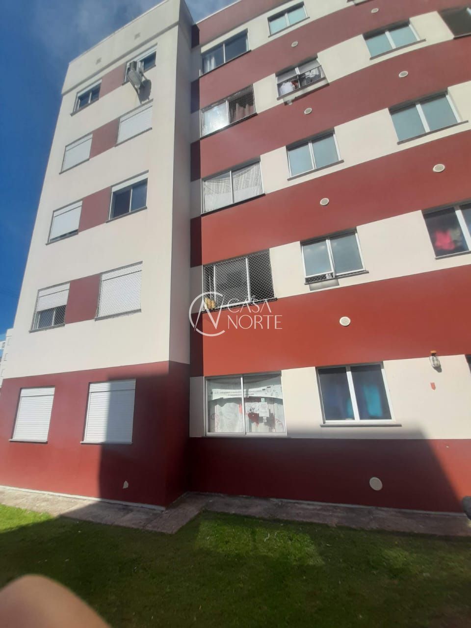 Apartamento à venda com 2 quartos, 51m², 1 vaga, Rua Marcelo dos Santos no bairro Chapéu do Sol em Porto Alegre