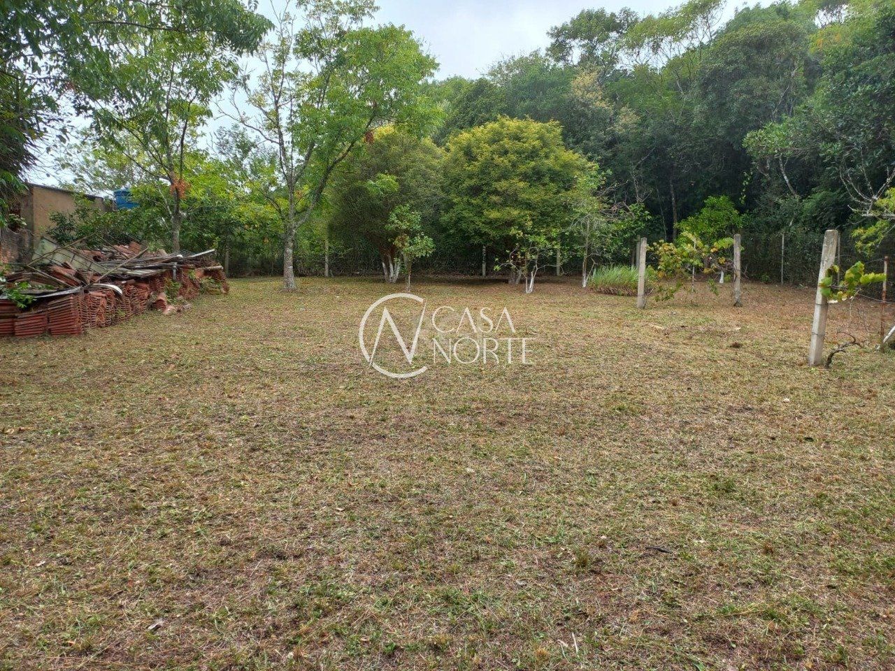 Terreno à venda  com 549m², Rua Antônio Ávila Nunes no bairro Vila Nova em Porto Alegre