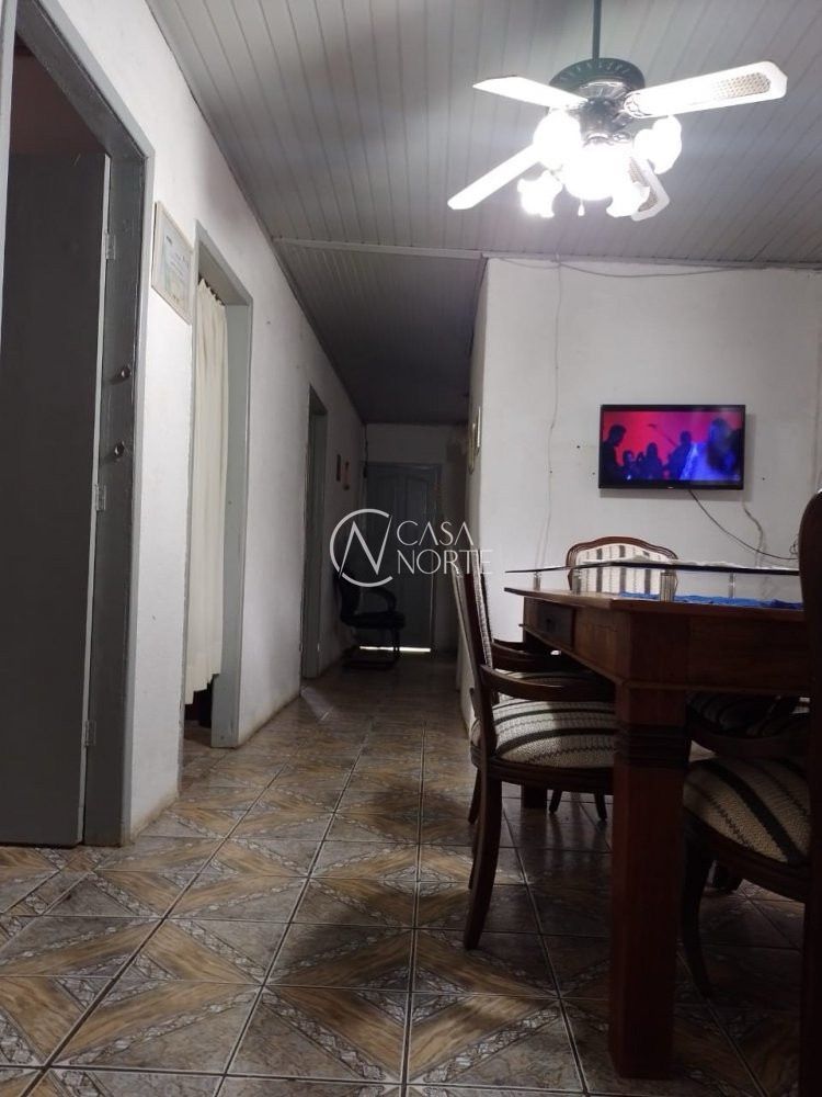 Casa à venda com 3 quartos, 40m², 2 vagas, Rua Pedro Andréa Besson no bairro Restinga em Porto Alegre
