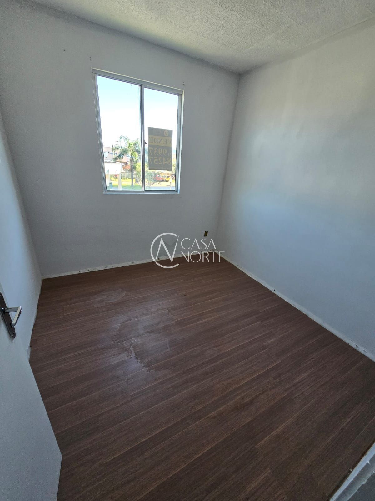 Apartamento à venda com 2 quartos, 38m², 1 vaga, Rua Capitão Pedroso no bairro Restinga em Porto Alegre