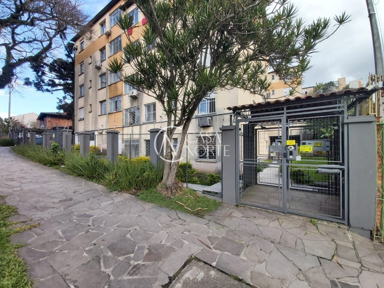 Apartamento à venda com 2 quartos, 59m², 1 vaga, Rua Professor Carvalho Freitas no bairro Teresópolis em Porto Alegre