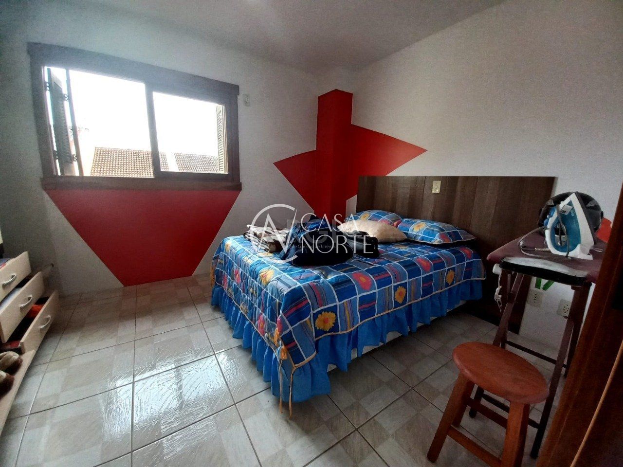 Casa à venda com 2 quartos, 85m², 1 vaga, Rua Isidoro Bettio no bairro Aberta dos Morros em Porto Alegre
