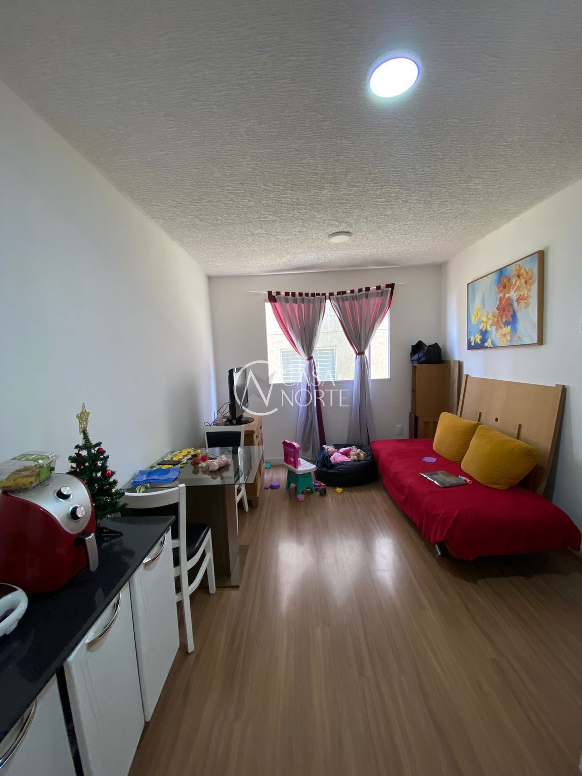 Apartamento à venda com 2 quartos, 41m², 1 vaga, Rua Inocêncio de Oliveira Alves no bairro Rubem Berta em Porto Alegre