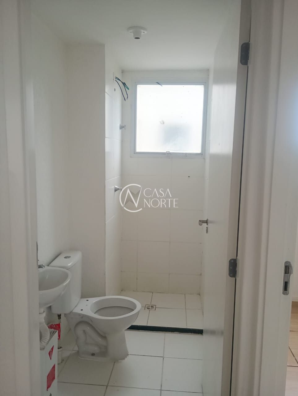 Apartamento à venda com 2 quartos, 41m², 1 vaga, Rua Sabino Pereira Nunes no bairro Restinga em Porto Alegre