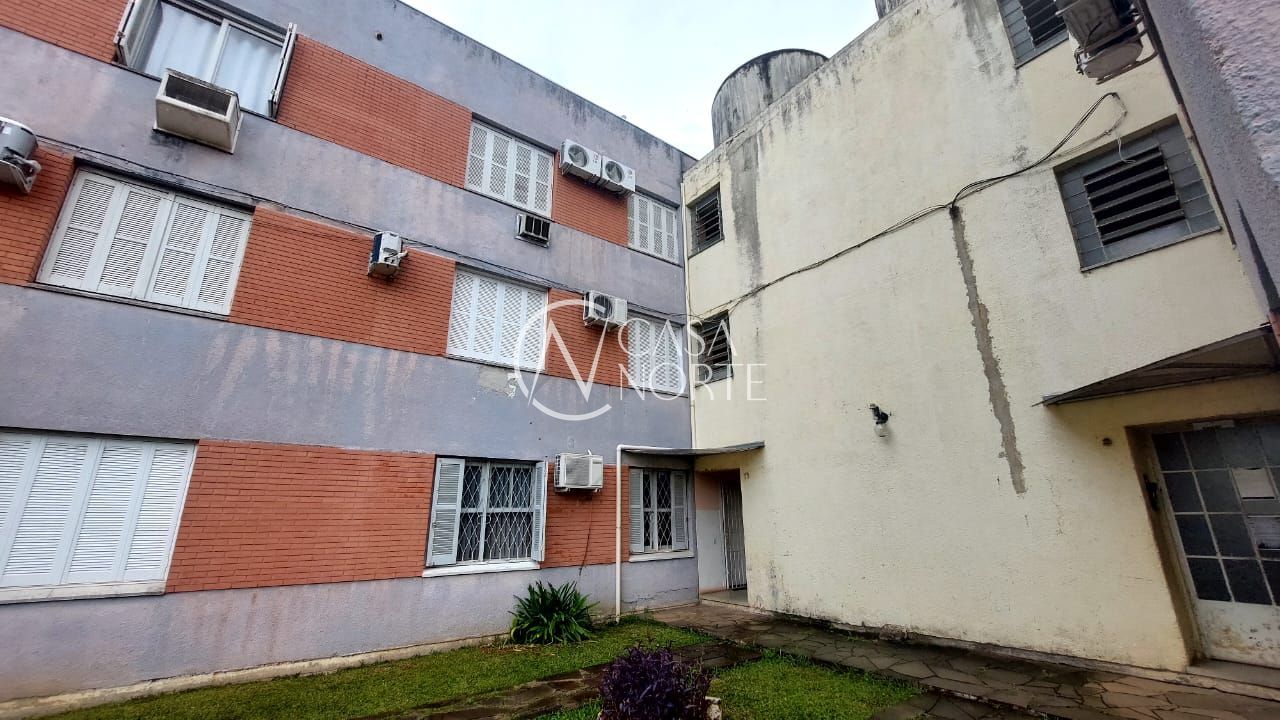 Apartamento à venda com 2 quartos, 59m², 1 vaga, Rua Cássio de Medeiros no bairro Tristeza em Porto Alegre