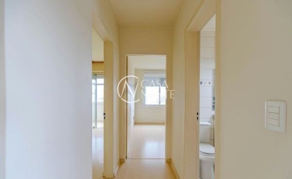 Apartamento à venda com 2 quartos, 83m², 1 vaga, Rua Oscar Schneider no bairro Medianeira em Porto Alegre