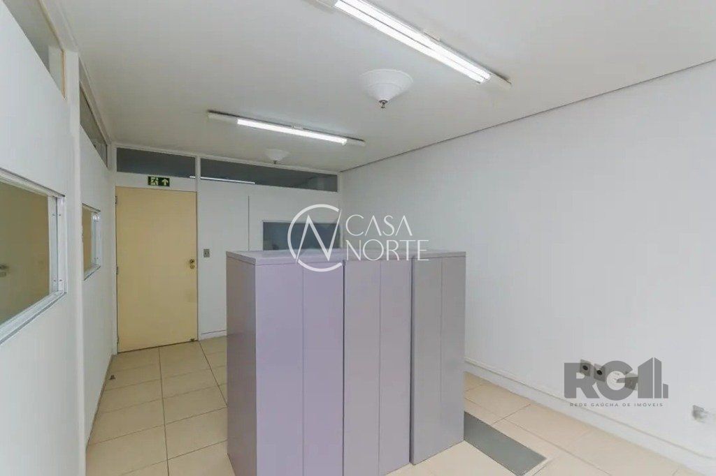 Sala Comercial à venda , 80m², Rua dos Andradas no bairro Centro Histórico em Porto Alegre
