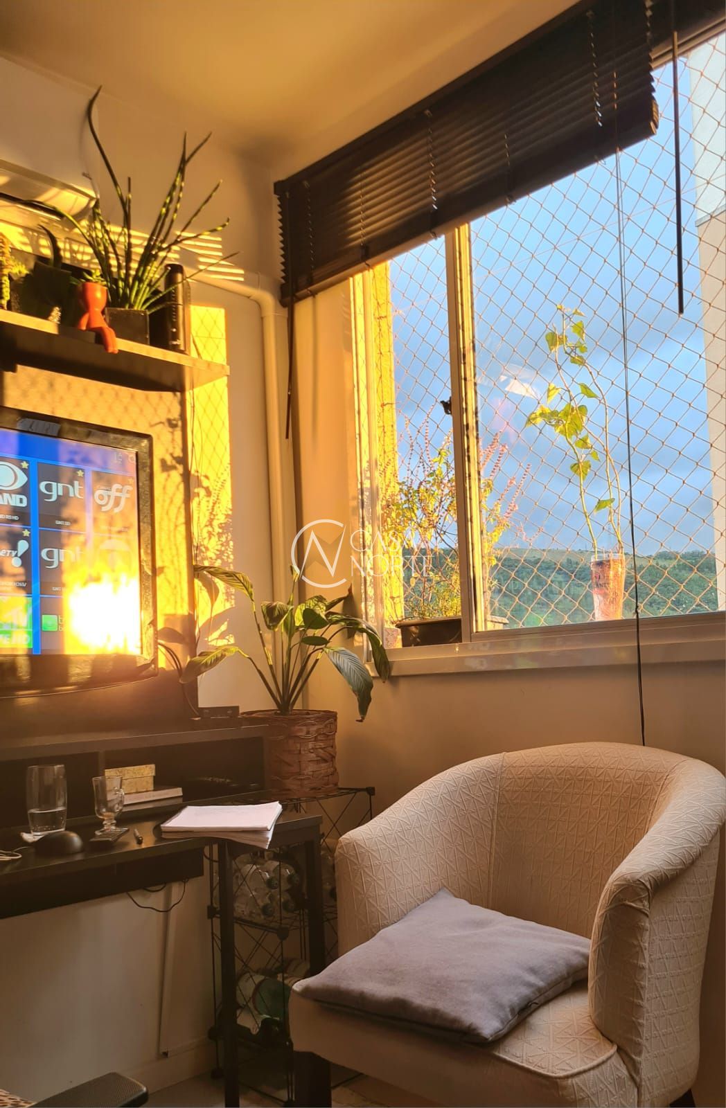 Apartamento à venda com 2 quartos, 52m², 1 vaga, Rua Carlos Reverbel no bairro Jardim Carvalho em Porto Alegre