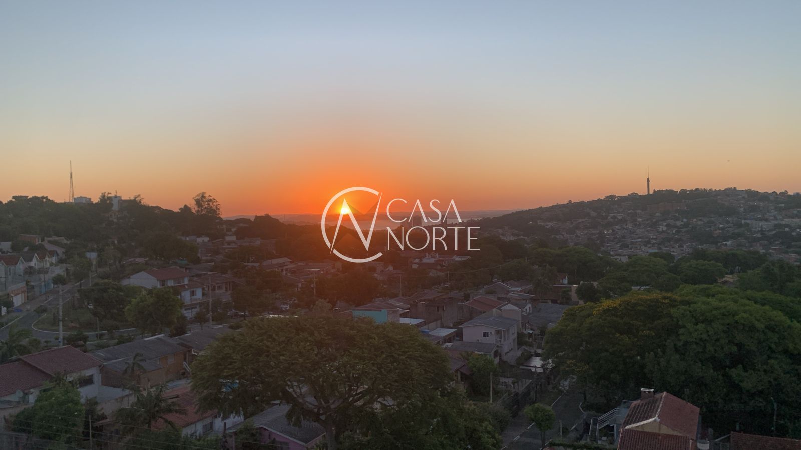 Apartamento à venda com 3 quartos, 106m², 1 suíte, 1 vaga, Rua Catumbi no bairro Medianeira em Porto Alegre