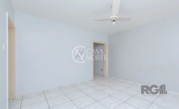 Apartamento à venda com 2 quartos, 55m², 1 vaga, Rua Orfanotrófio no bairro Teresópolis em Porto Alegre