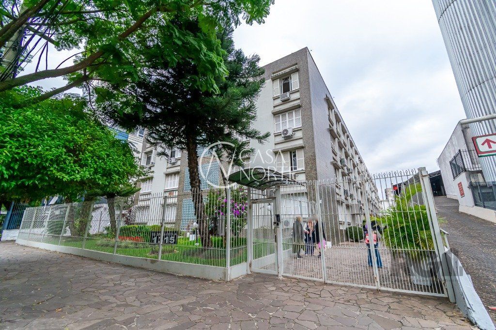 Apartamento à venda com 2 quartos, 66m², Rua Santa Cecília no bairro Santa Cecília em Porto Alegre