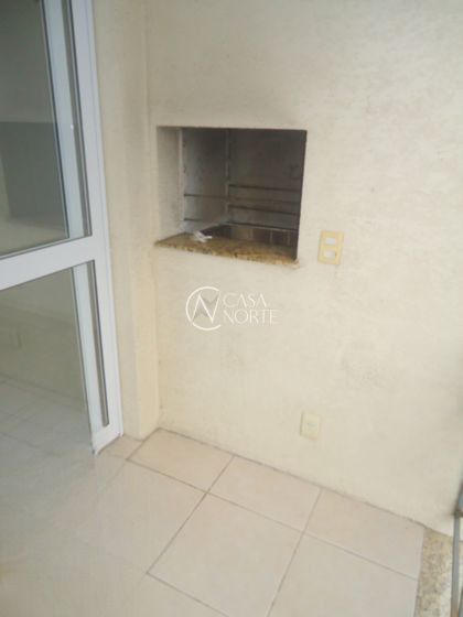Apartamento à venda com 3 quartos, 80m², 1 suíte, 1 vaga, Rua Luiz de Camões no bairro Santo Antônio em Porto Alegre