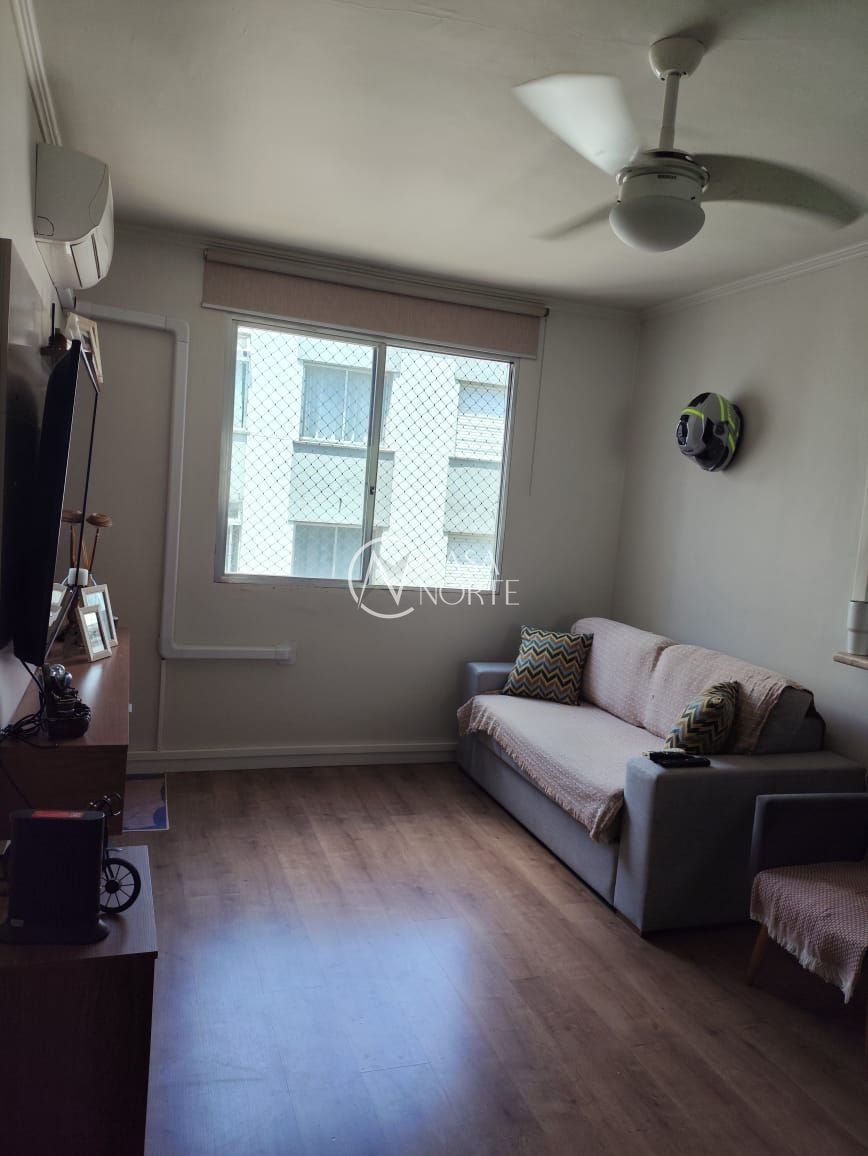 Apartamento à venda com 2 quartos, 58m², 1 vaga, Rua Alberto Silva no bairro Vila Ipiranga em Porto Alegre