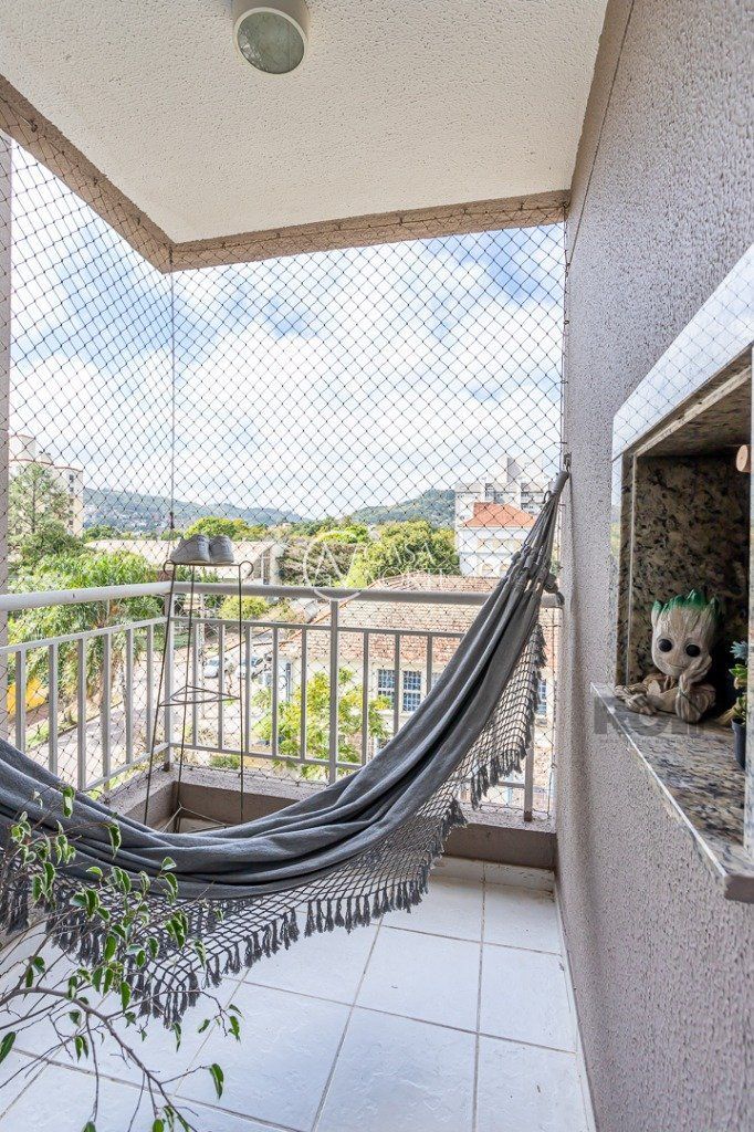 Apartamento à venda com 2 quartos, 52m², 1 suíte, 1 vaga, Avenida Arnaldo Bohrer no bairro Teresópolis em Porto Alegre