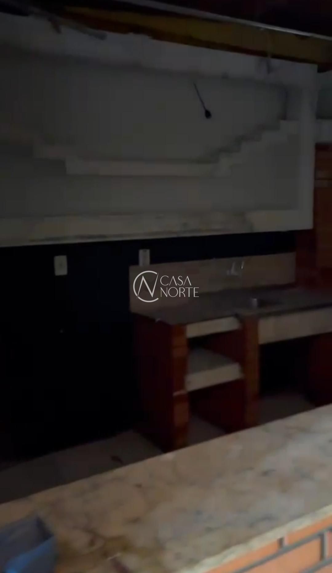 Prédio Comercial à venda com 2 quartos, 200m², Rua Doutor Gastão Rhodes no bairro Santana em Porto Alegre