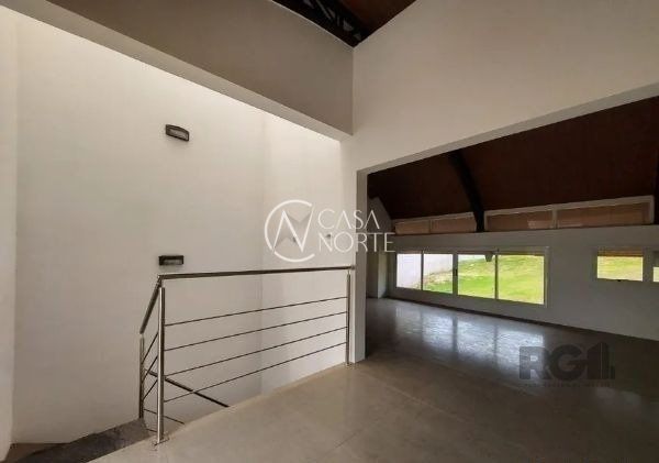 Casa à venda com 3 quartos, 163m², 1 suíte, 2 vagas, Rua Senador Mondin no bairro Aberta dos Morros em Porto Alegre