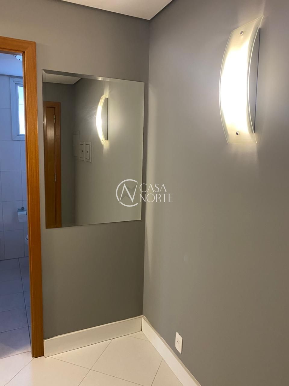 Sala Comercial à venda com 4 quartos, 38m², 1 vaga, Avenida Getúlio Vargas no bairro Menino Deus em Porto Alegre