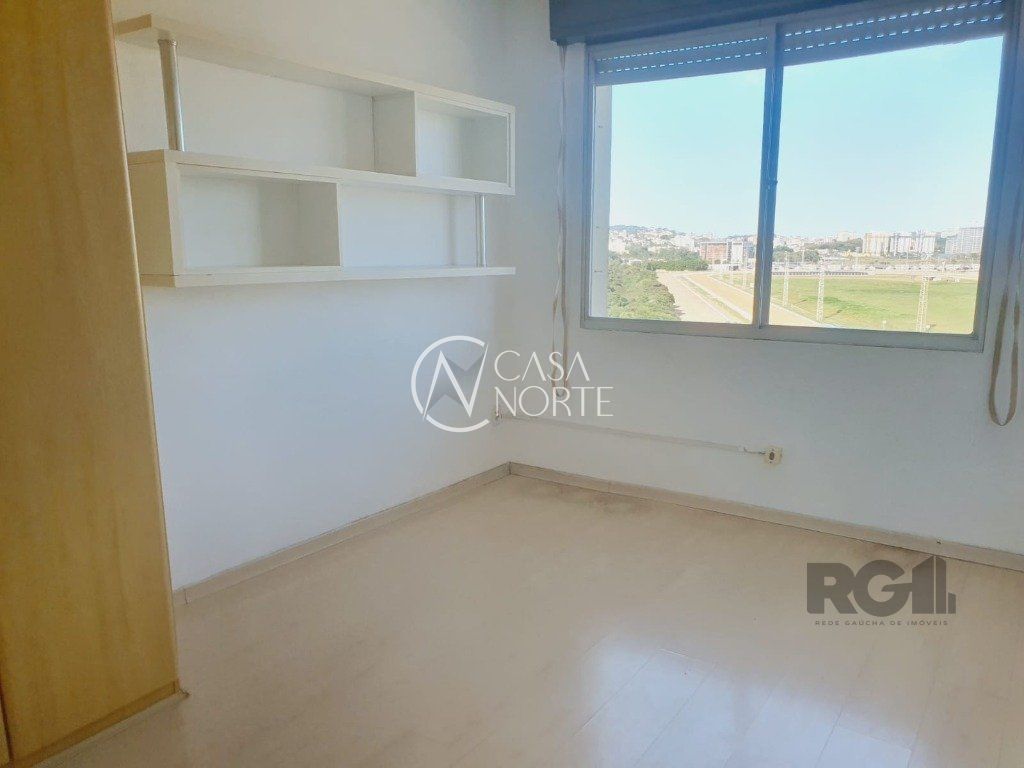 Apartamento à venda com 2 quartos, 57m², 1 vaga, Avenida Chuí no bairro Cristal em Porto Alegre