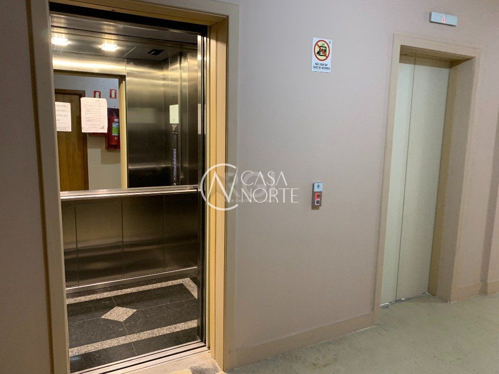 Sala Comercial à venda com 1 quarto, 18m², Rua dos Andradas no bairro Centro Histórico em Porto Alegre