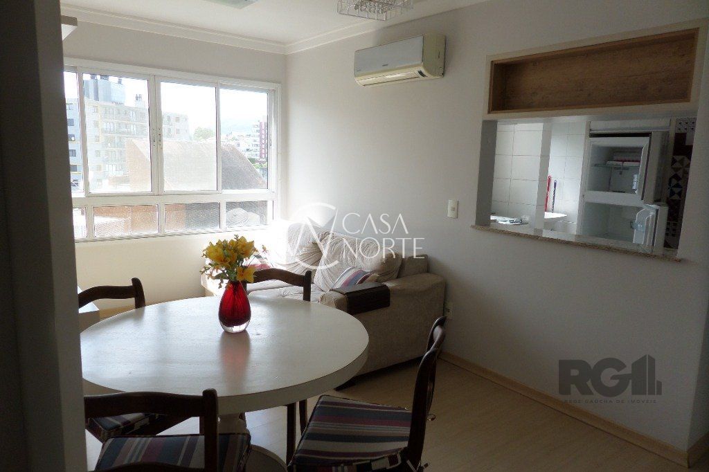 Apartamento à venda com 2 quartos, 59m², 1 suíte, 1 vaga, Rua José de Alencar no bairro Menino Deus em Porto Alegre