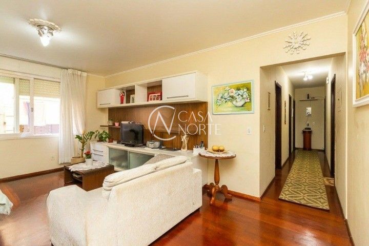 Apartamento à venda com 3 quartos, 2 suítes, 1 vaga, Avenida Iguassu no bairro Petrópolis em Porto Alegre
