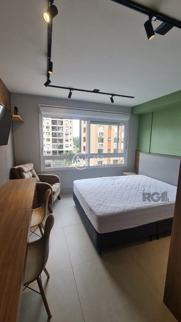 Loft à venda com 1 quarto, 27m², 1 vaga, Avenida dos Cubanos no bairro Partenon em Porto Alegre