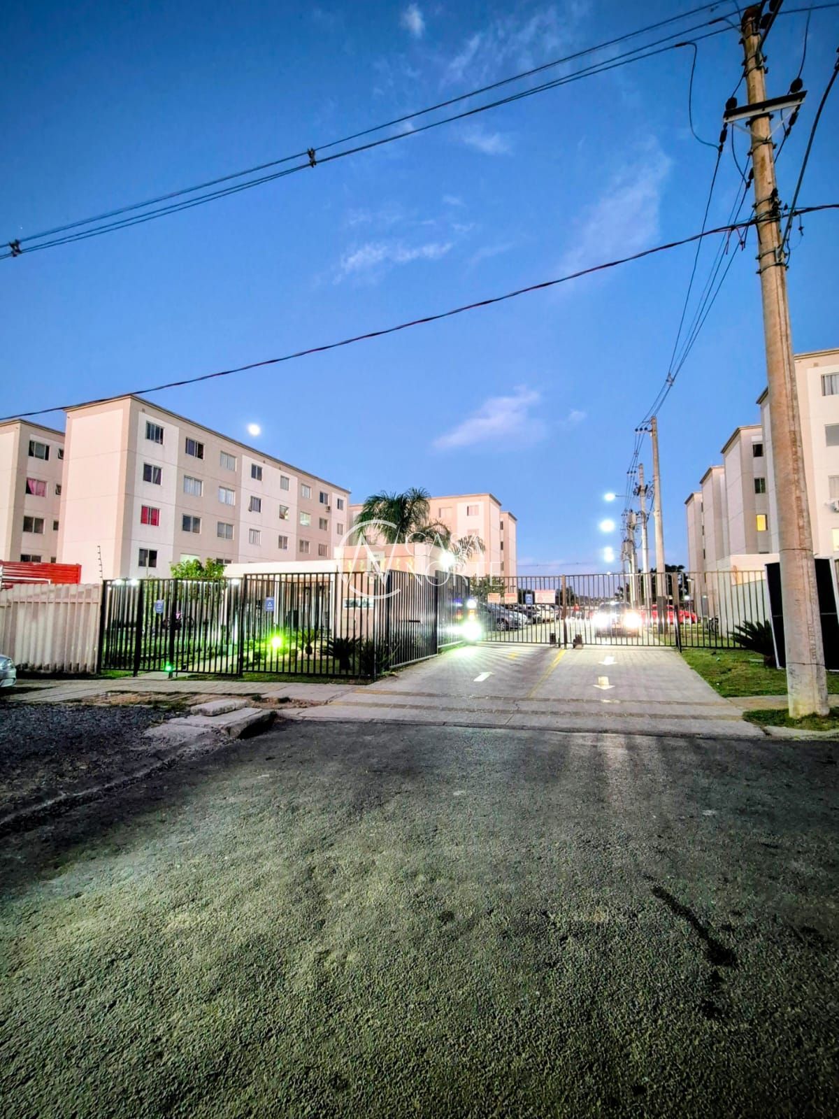 Apartamento à venda com 2 quartos, 41m², 1 vaga, Rua Inocêncio de Oliveira Alves no bairro Rubem Berta em Porto Alegre