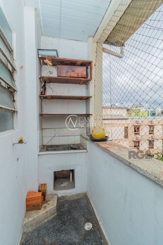 Apartamento à venda com 1 quarto, 49m², Rua São Carlos no bairro Floresta em Porto Alegre
