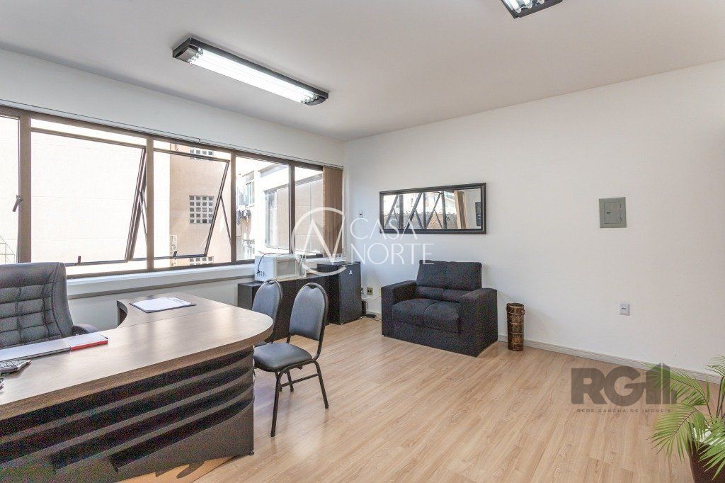 Sala Comercial à venda , 29m², Rua Barão de Cerro Largo no bairro Menino Deus em Porto Alegre