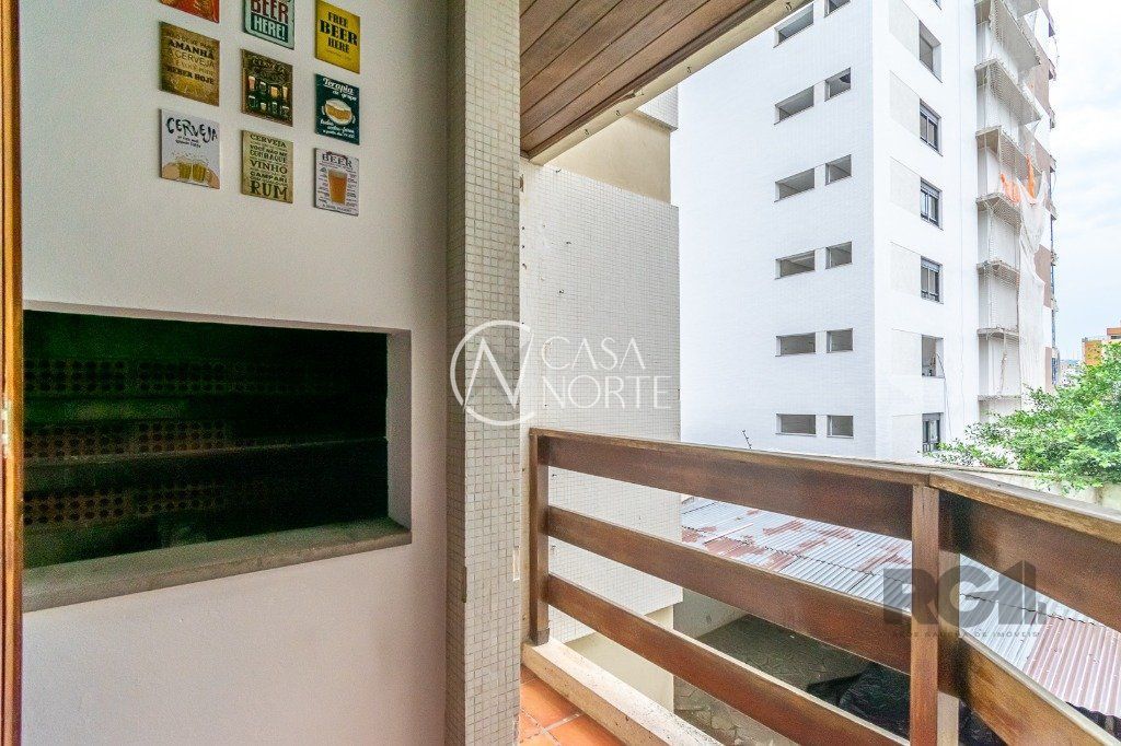 Apartamento à venda com 2 quartos, 74m², 1 vaga, Rua Barão de Ubá no bairro Bela Vista em Porto Alegre