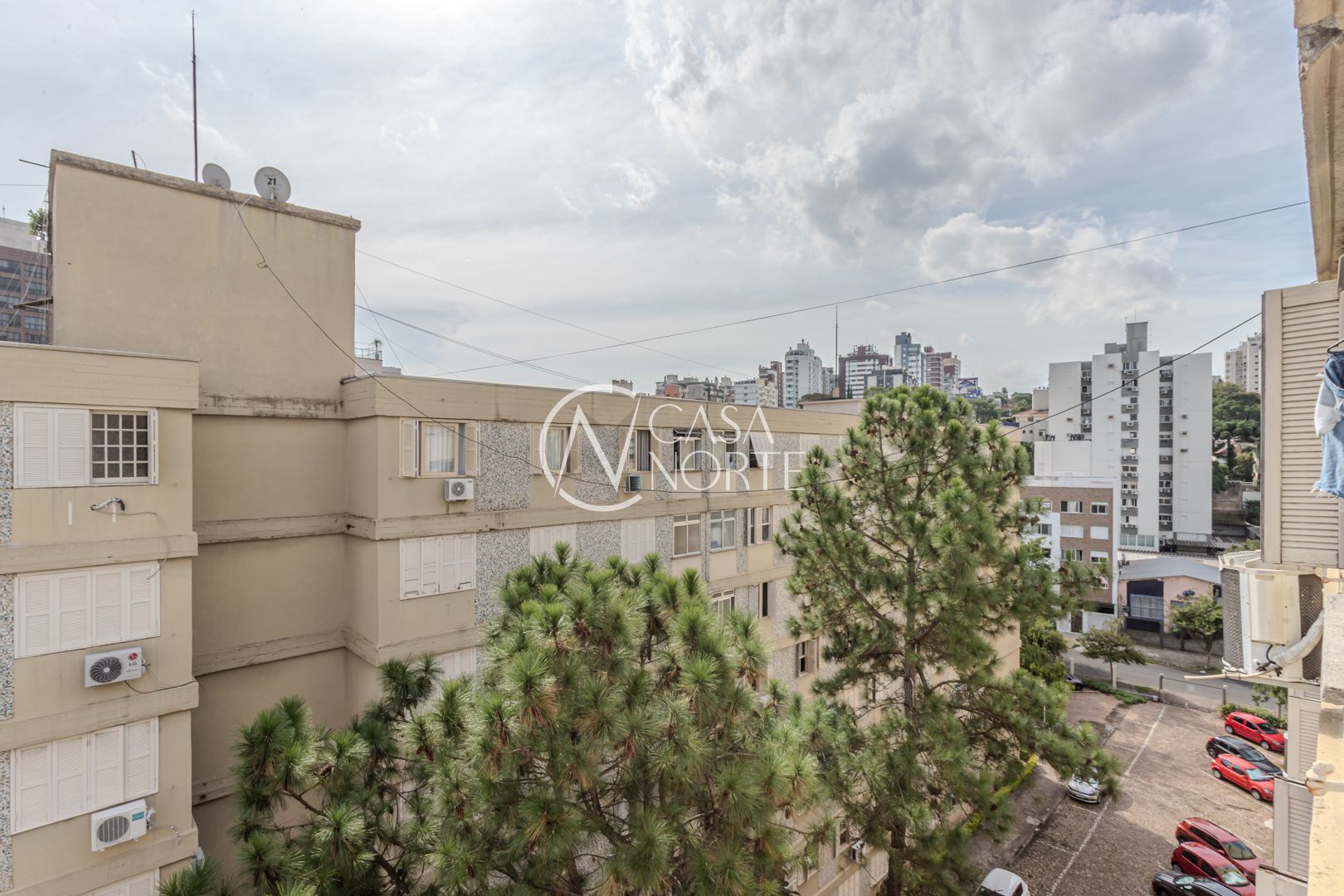 Apartamento à venda com 2 quartos, 53m², 1 vaga, Rua Itaboraí no bairro Jardim Botânico em Porto Alegre