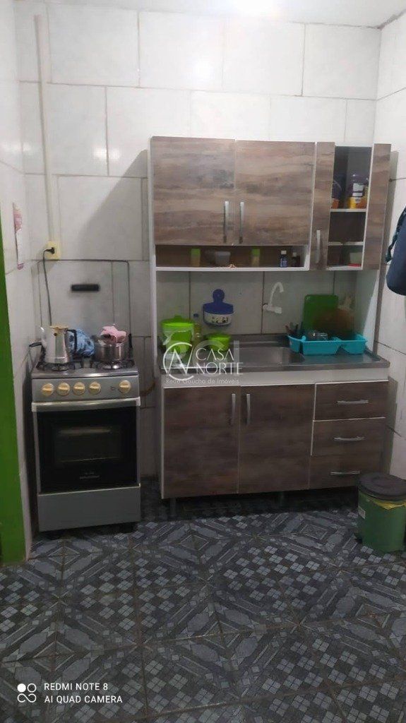 Apartamento à venda com 2 quartos, 42m², 1 vaga, Avenida Adelino Ferreira Jardim no bairro Rubem Berta em Porto Alegre