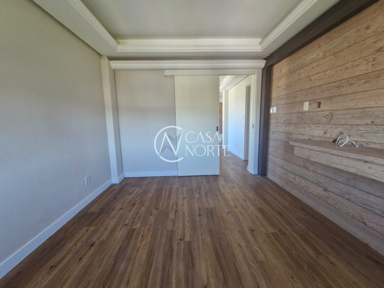 Apartamento à venda com 2 quartos, 79m², 1 vaga, Rua Curupaiti no bairro Cristal em Porto Alegre