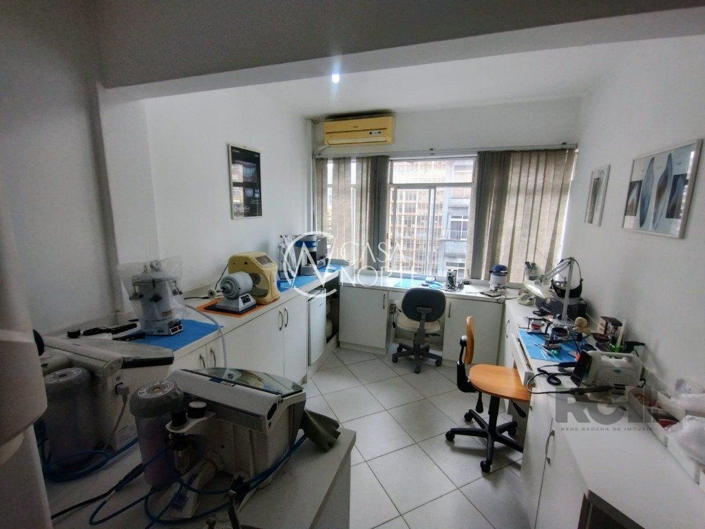 Sala Comercial à venda , 31m², Rua Uruguai, 185 no bairro Centro Histórico em Porto Alegre