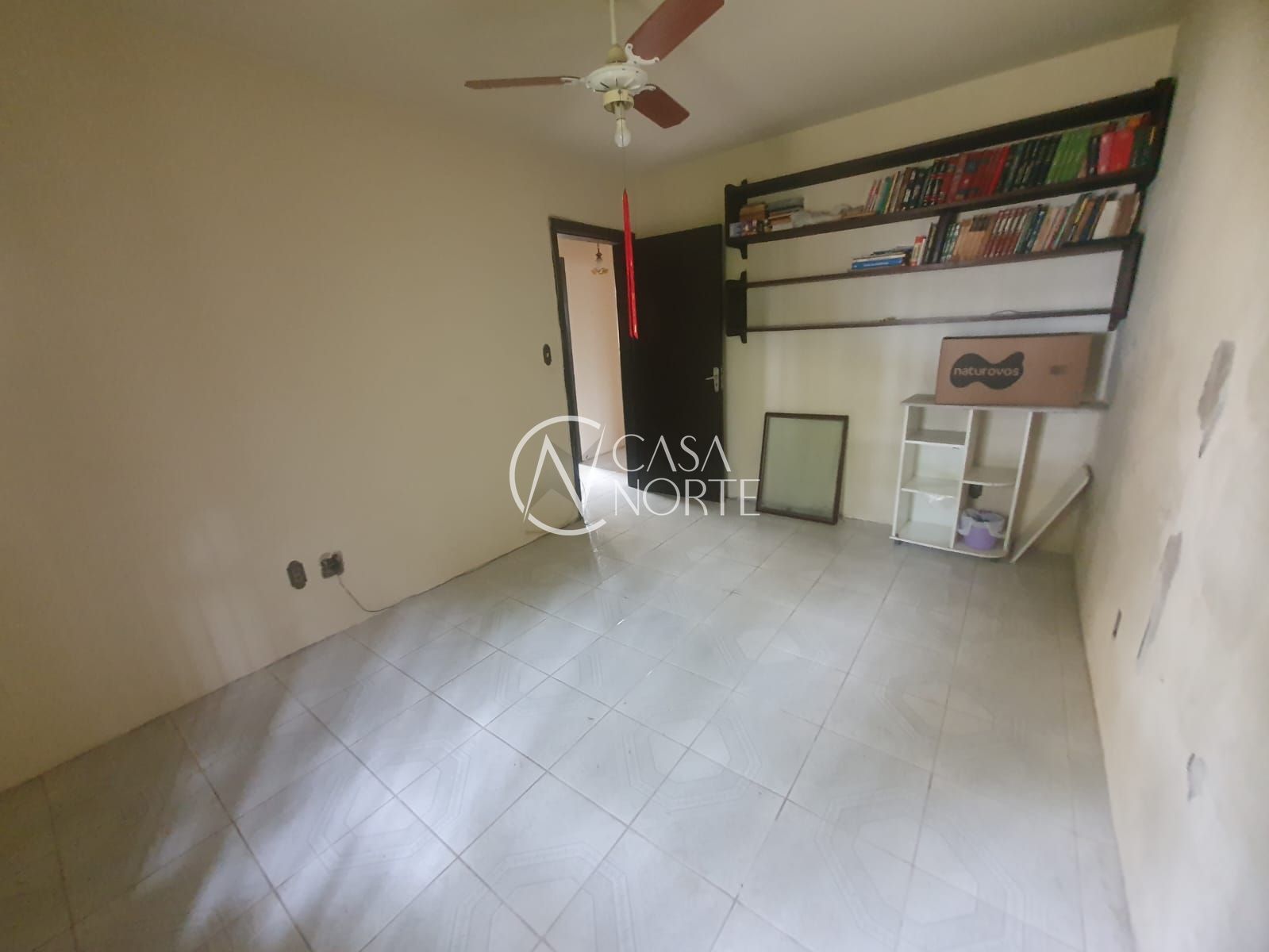 Apartamento à venda com 2 quartos, 65m², 1 vaga, Rua Eurico Lara no bairro Menino Deus em Porto Alegre