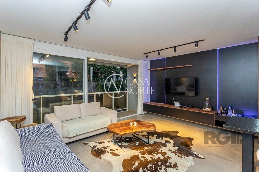 Apartamento à venda com 2 quartos, 103m², 2 suítes, 2 vagas, Avenida General Barreto Viana no bairro Chácara das Pedras em Porto Alegre